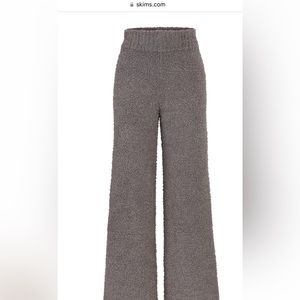 Skims cozy pants